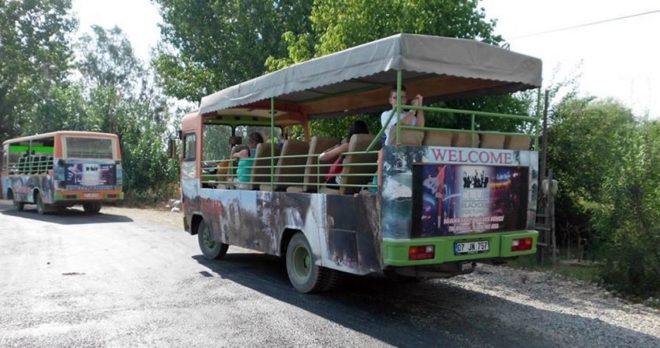 Çolaklı Cabrio Otobüs Safari Turu – Doğa, Tarih ve Macera Tekne Turu ile