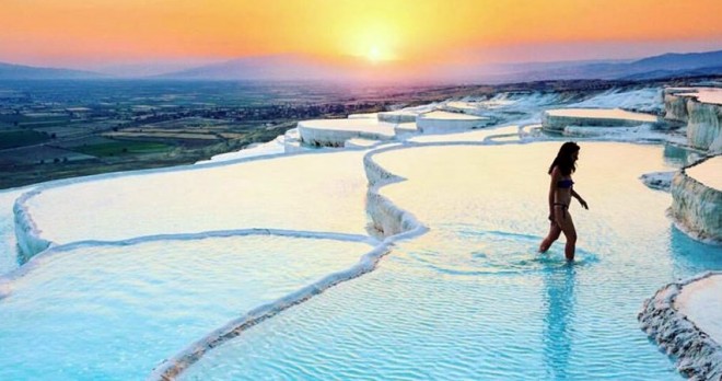 Gündoğdu Pamukkale Günübirlik Gezi – Pamukkale ve Hierapolis'i Keşfedin