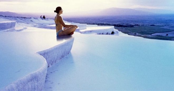 Antalya Pamukkale Turu – Termal Havuzlarda Yüzün ve Hierapolis'i Keşfedin
